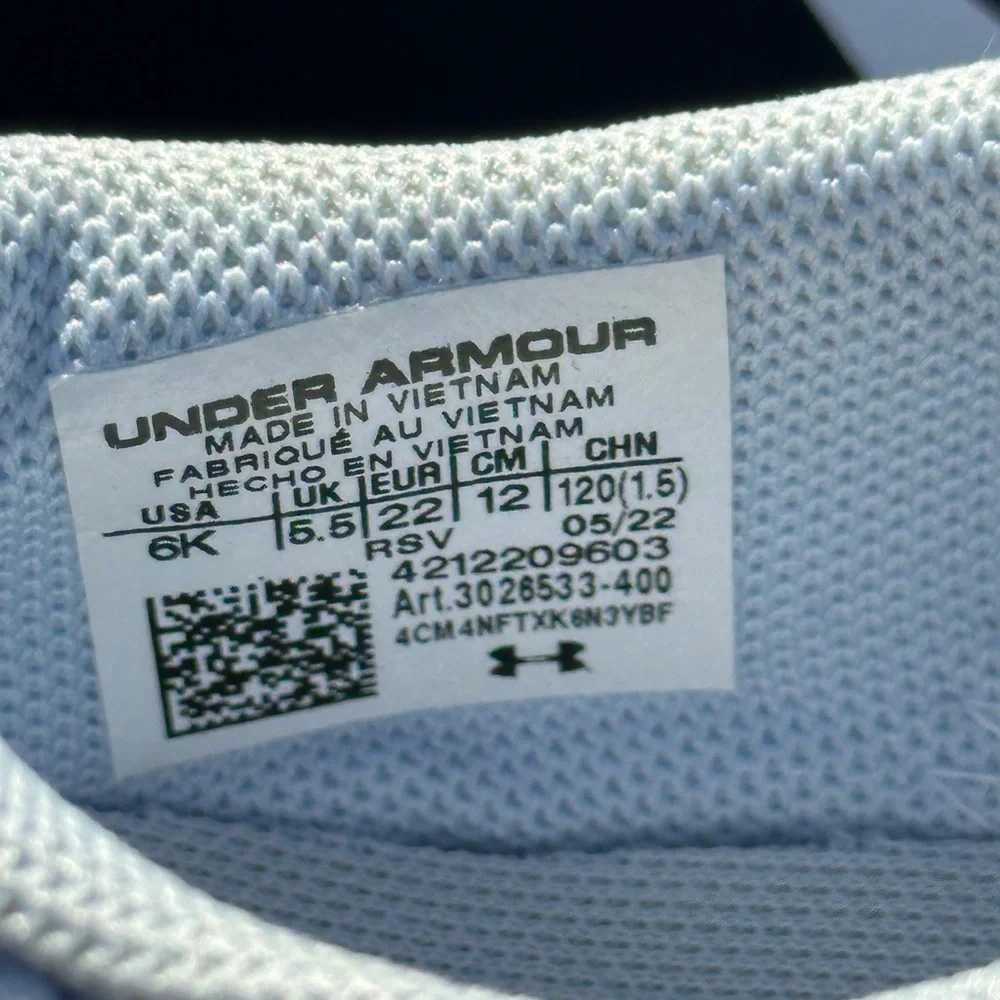NEW Under Armour Unisex Toddler Kids Lite Blue Casual Sneaker - Size 6K Youth